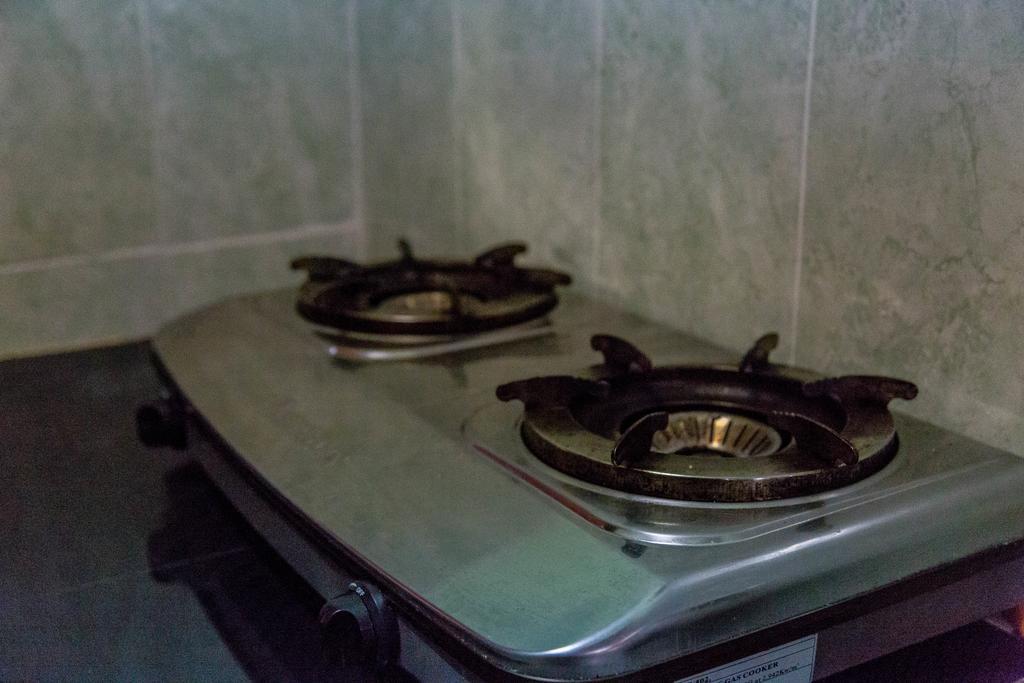 Kuniville Guest House Ниери Екстериор снимка