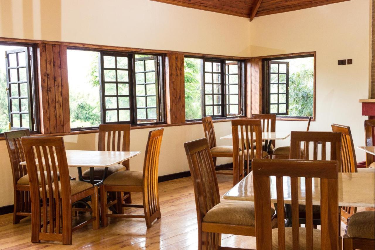 Kuniville Guest House Ниери Екстериор снимка