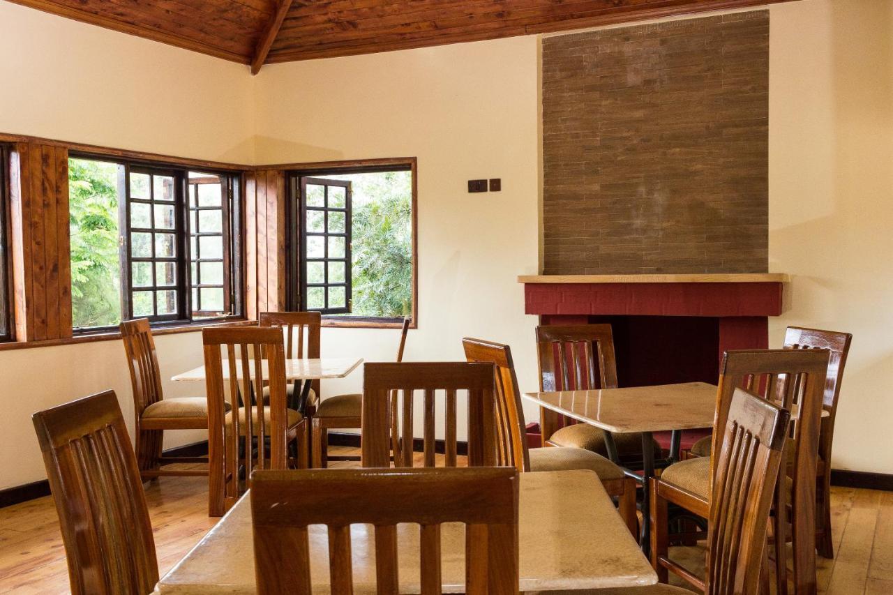 Kuniville Guest House Ниери Екстериор снимка